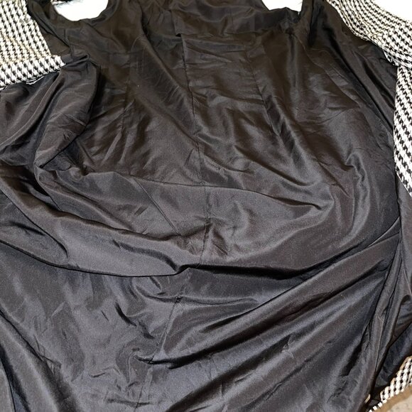 Black and tan houndstooth dress - Picture 2 of 10